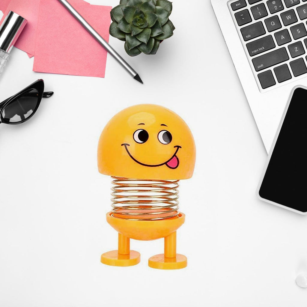 Smiling Face Spring Doll Toy for Car Dashboard – Bobblehead Emoji Decoration for Interior & Desktop (1 Pc)